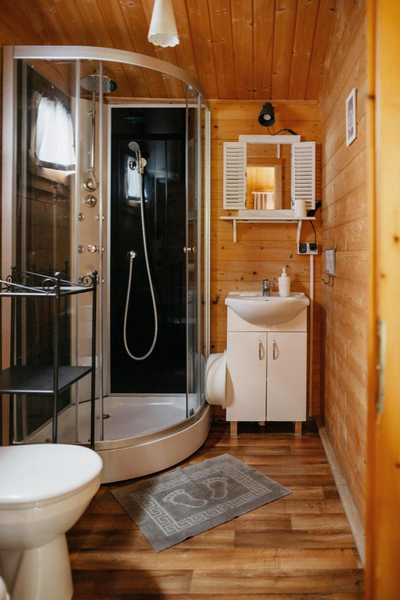 Camping Family Bronowice  Ngoại thất bức ảnh
